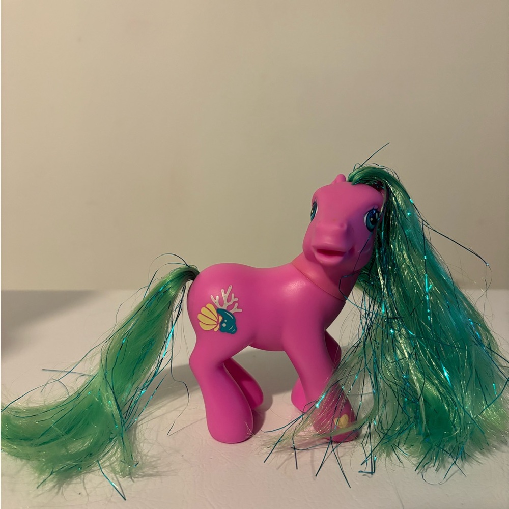 MLP My Little Pony Hasbro Shell Belle 2004